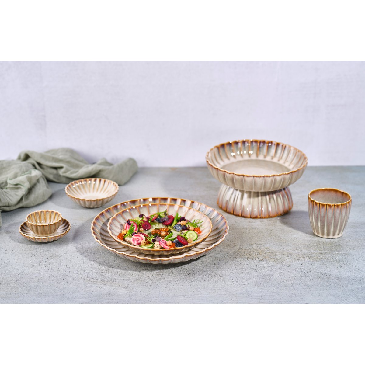 Lot de 4 assiettes à desserts en grès, ASTERA nacre, COSY&TRENDY