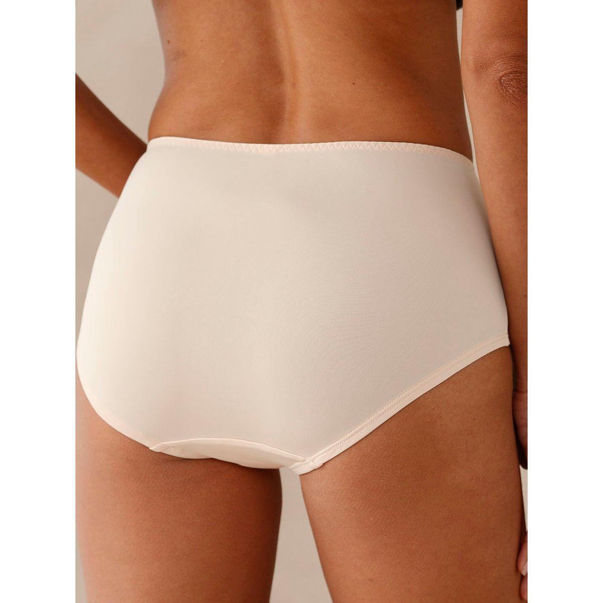 Culotte maxi incrustation de résille sable, DAXON