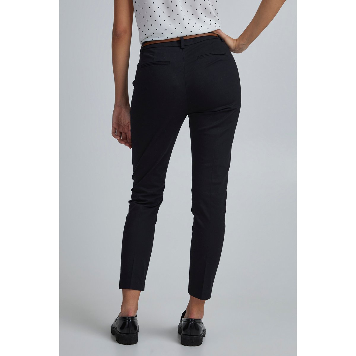 Pantalon tailleur coupe slim à longueur cheville noir, B.YOUNG