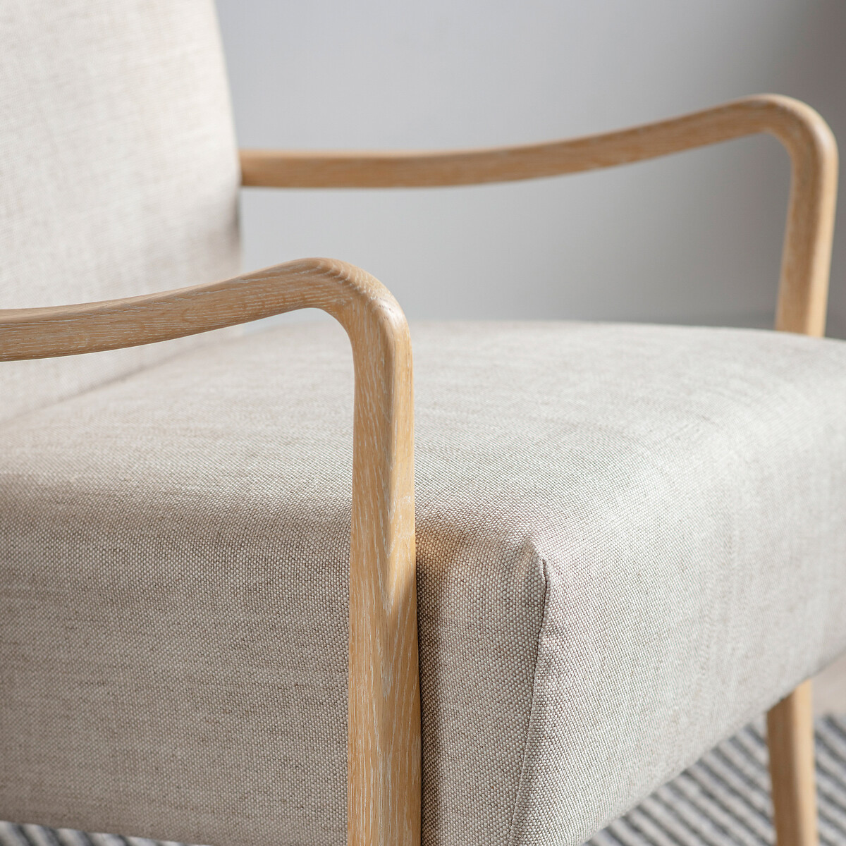 Dhamtari Mid Century Linen Armchair with Solid Oak Frame natural, ÉDITÉ