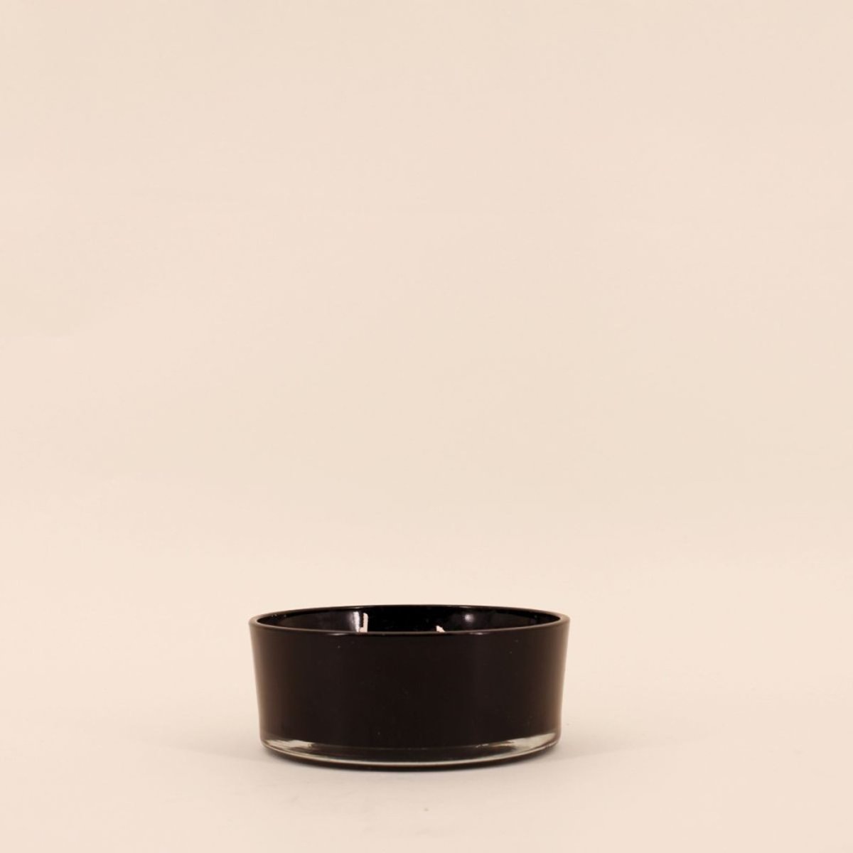 Bougie parfumée en cire de soja 4 mèches "Coin du feu" 380gr noir, ORNAMI