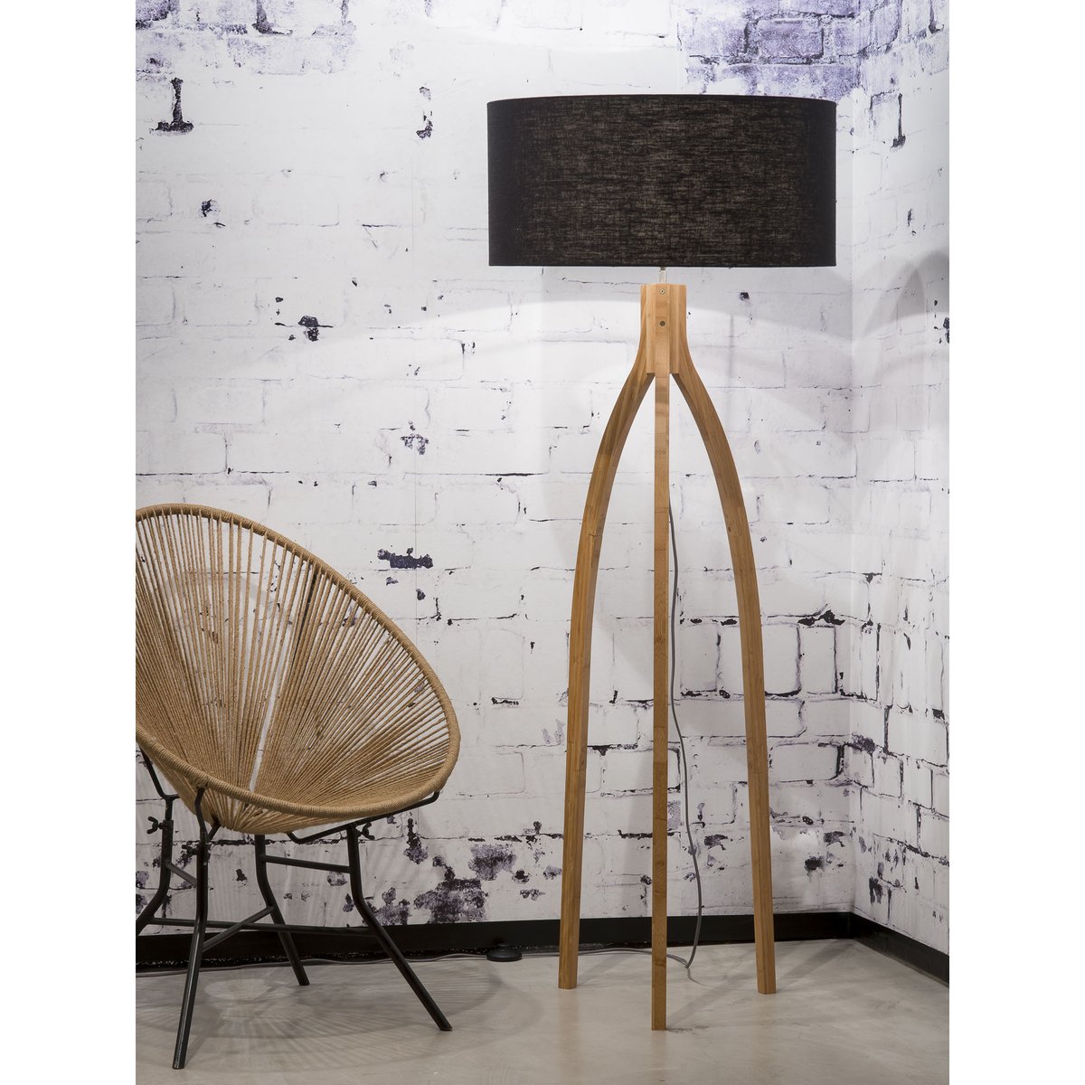 Lampadaire Bambou ANNAPURNA noir, GOOD & MOJO