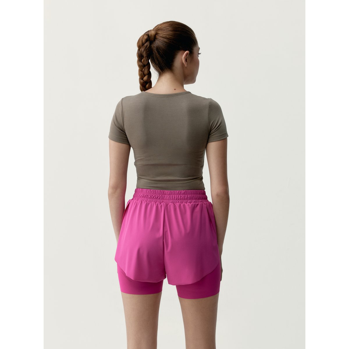 T-shirt de sport femme Aldina Manches courtes taupe foncé, BORN