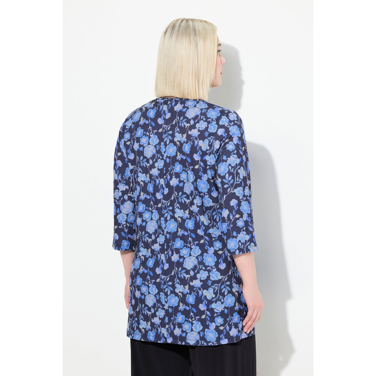 T-shirt long à fleurs noir, ULLA POPKEN