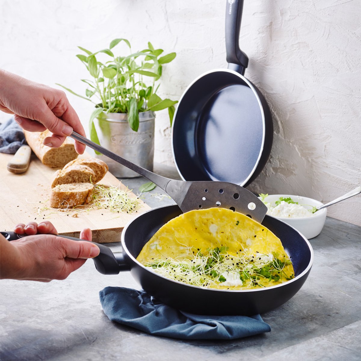 Poêle 28 cm aluminium revêtement céramique-Torino noir, GREENPAN