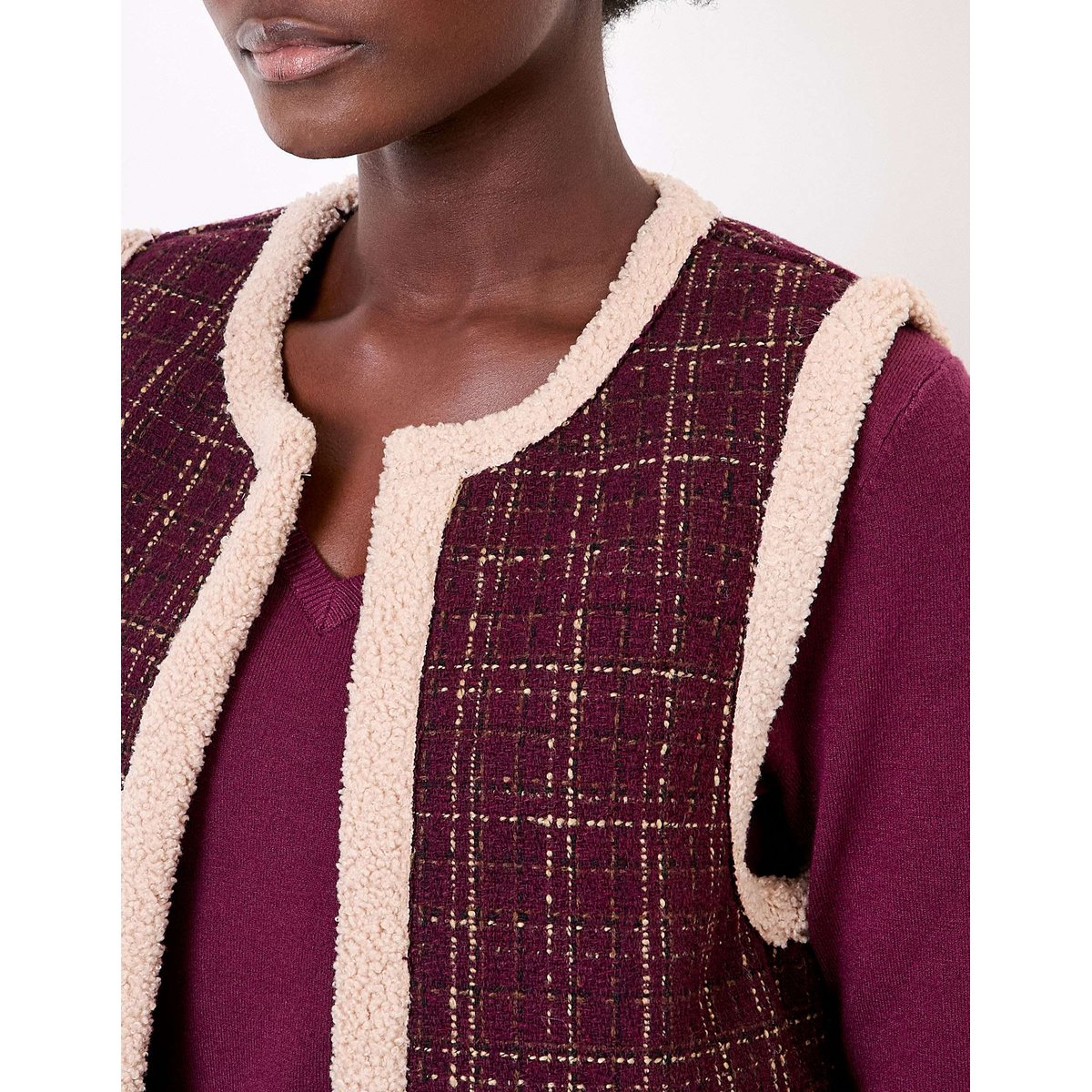 Gilet réversible sherpa et à motifs RISI rouge bordeaux kilt, LA FIANCÉE