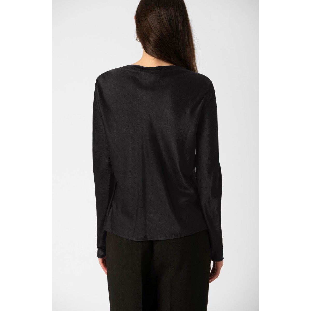 Blouse à manches longues noir black, SOAKED IN LUXURY