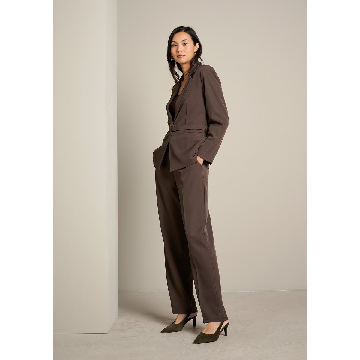 Pantalon tailleur fluide brun fonce chocolate, LOLALIZA
