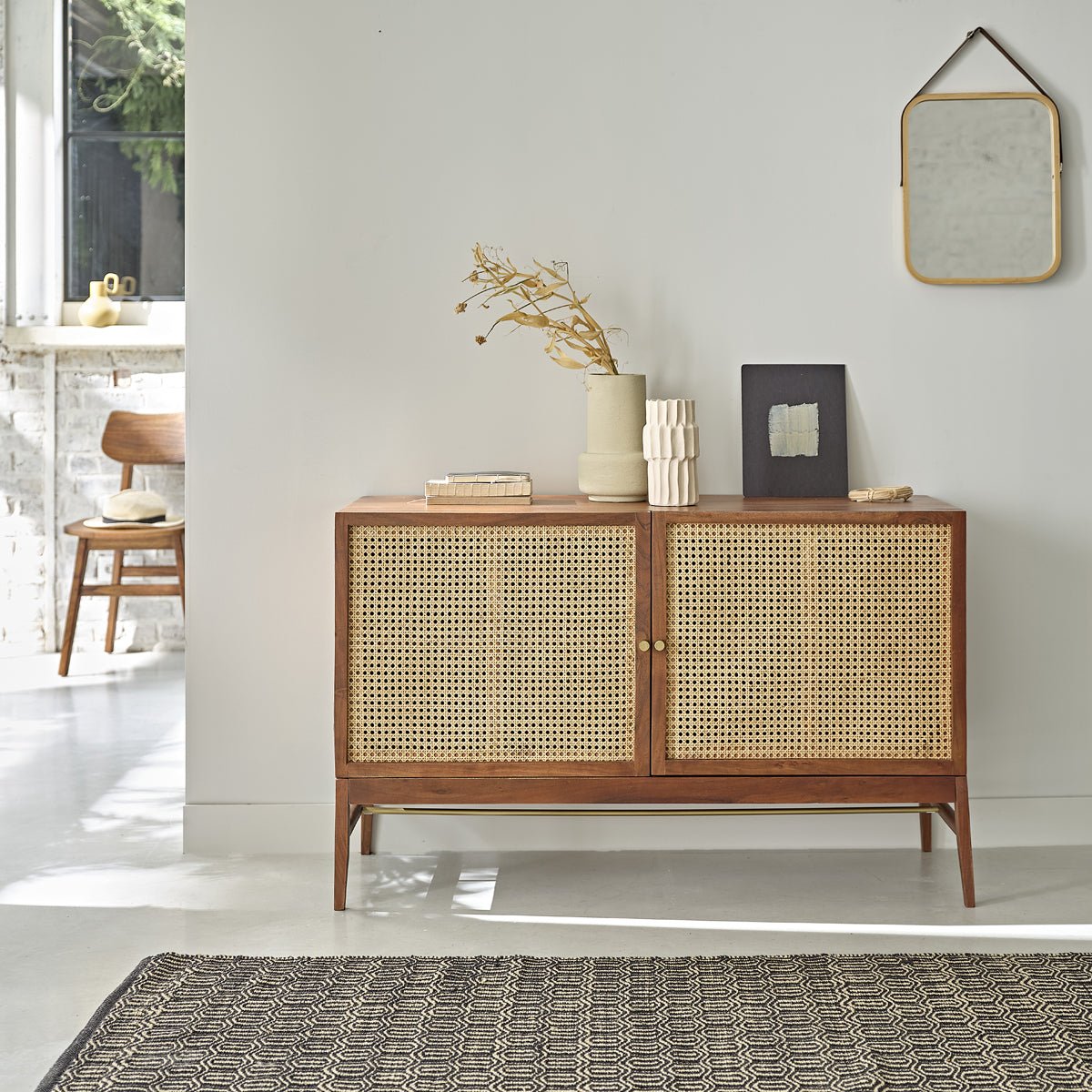 Commode en bois de acacia 120 cm 2 portes LEONTINE marron, BERAH GETAH