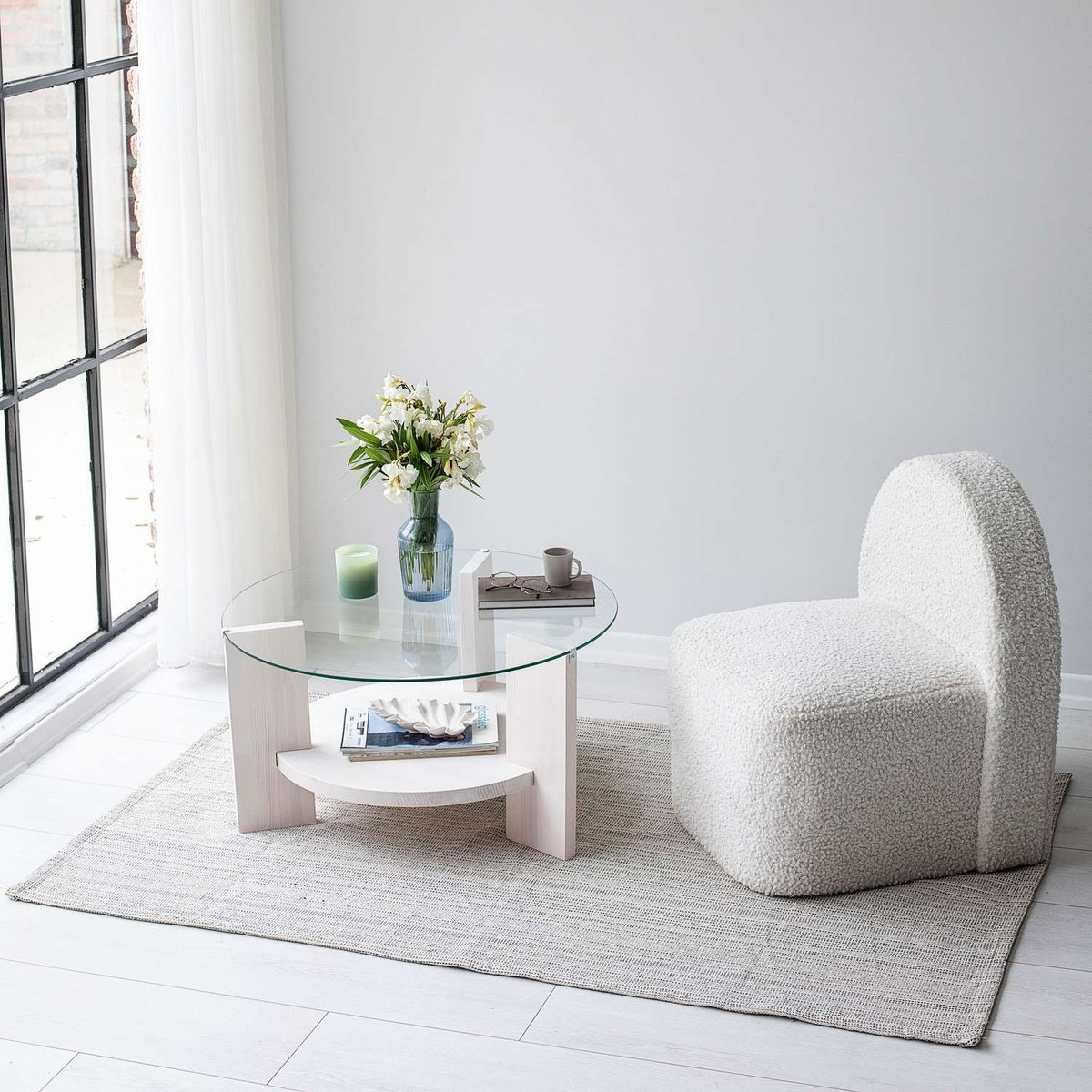 Table basse ronde 1 étagère en verre et bois massif AURÉLINE blanc, TOILINUX