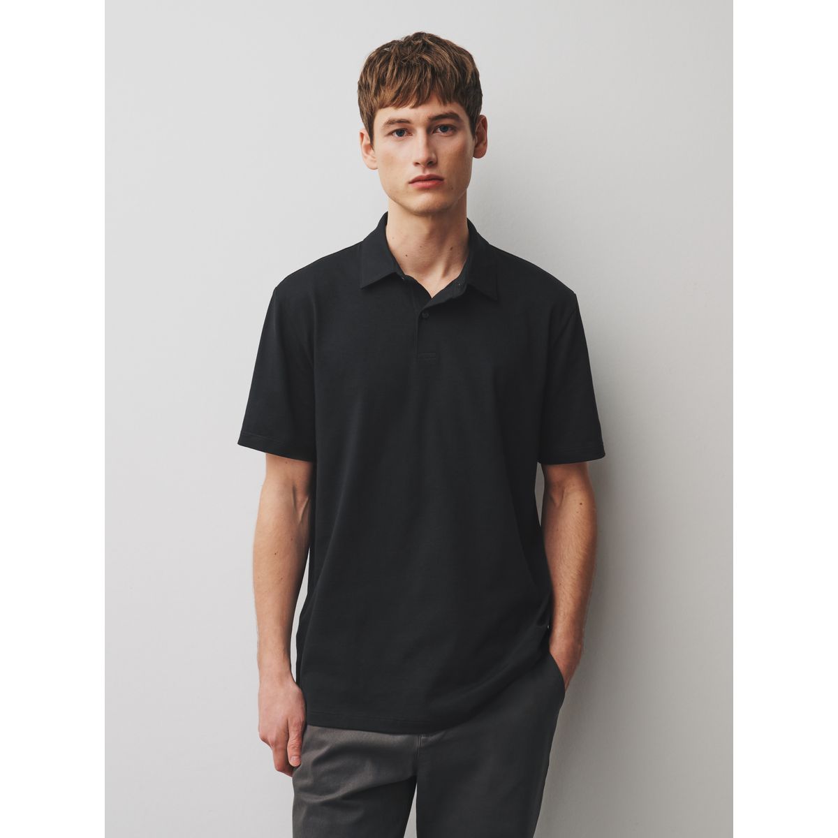 Polo motionflex à manches courtes, lot de 3 noir/gris/bleu marine, NEXT