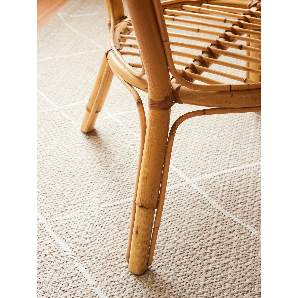 Table basse en rotin Léonie N°1016 - Bon état bois clair, DEBONGOUT