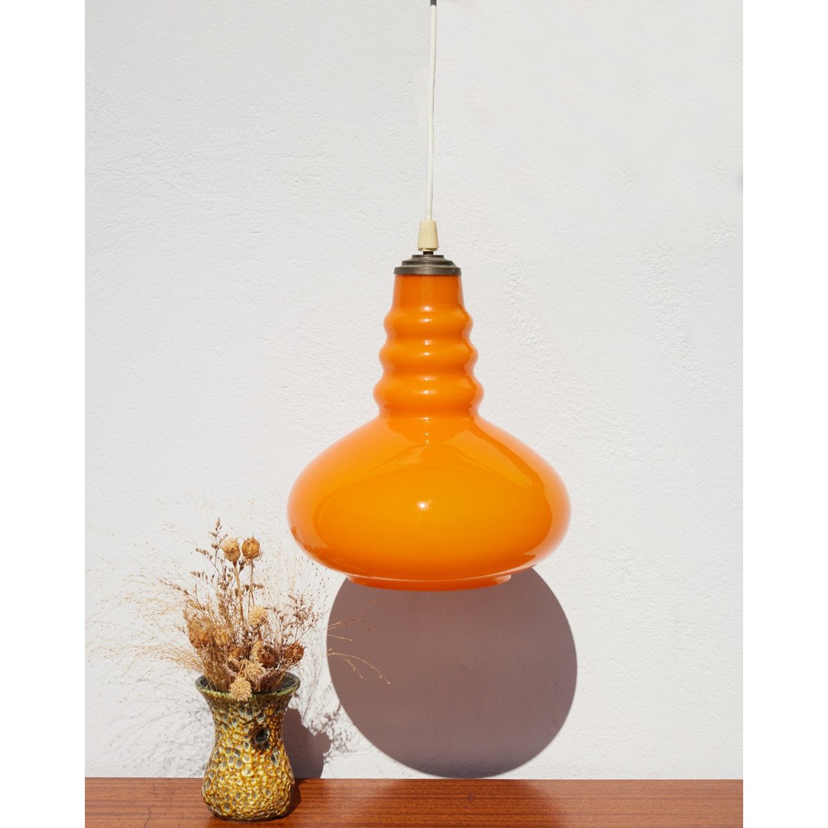 Suspension Space Age en verre Sonia N°315 - Bon état orange, DEBONGOUT