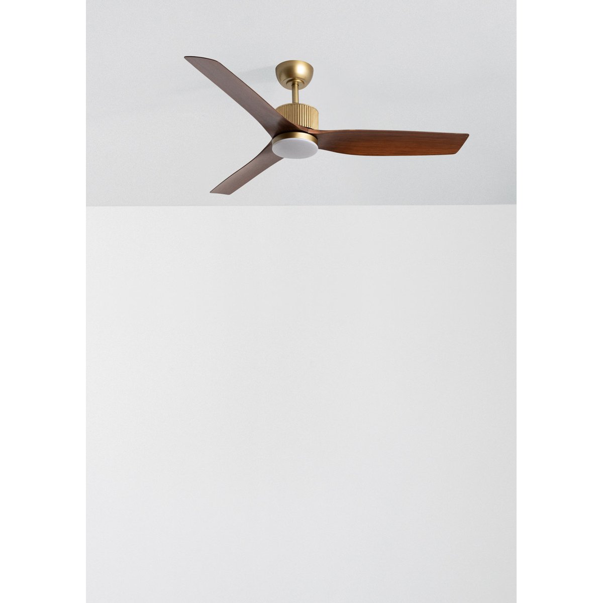 Ventilateur de plafond silencieux 43 W Ø132 cm avec lumière LEDWIND ASTORIA couleur unique, CREATE