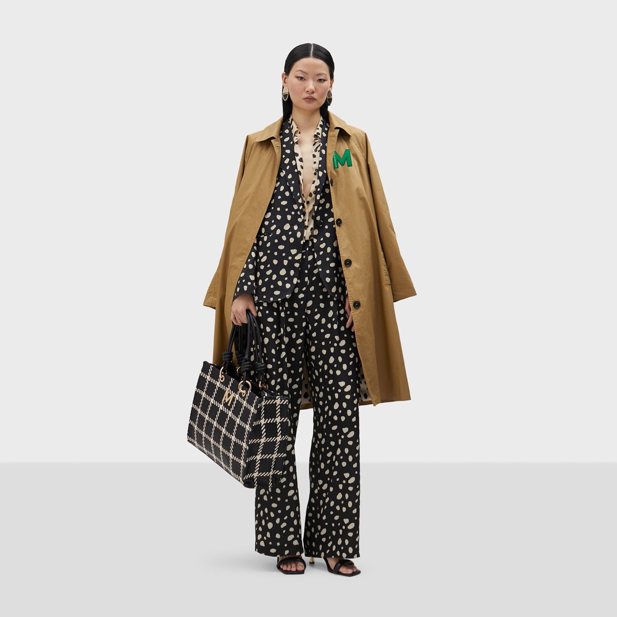 Pantalon large fluide à pinces noir, LOLA CASADEMUNT