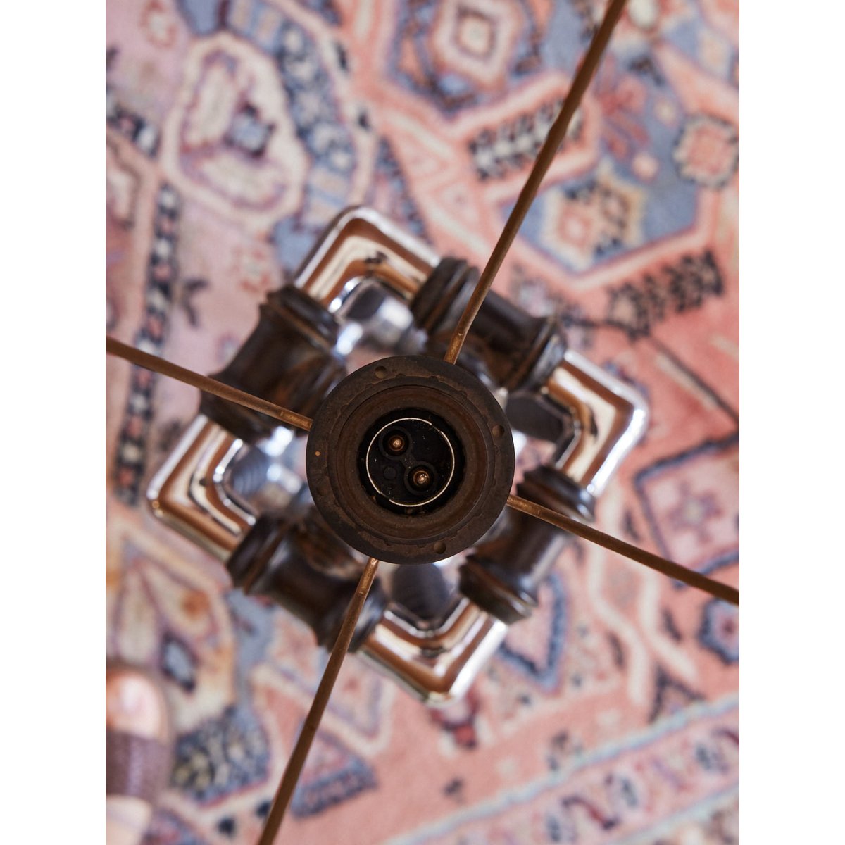 Grande lampe à poser Pagode Julia N°956 - Bon état noir, DEBONGOUT