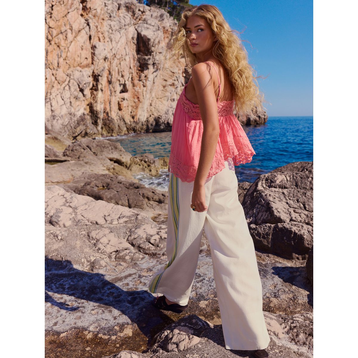 Pantalon en mélange de lin coupe large bande latérale écru/jaune, NEXT