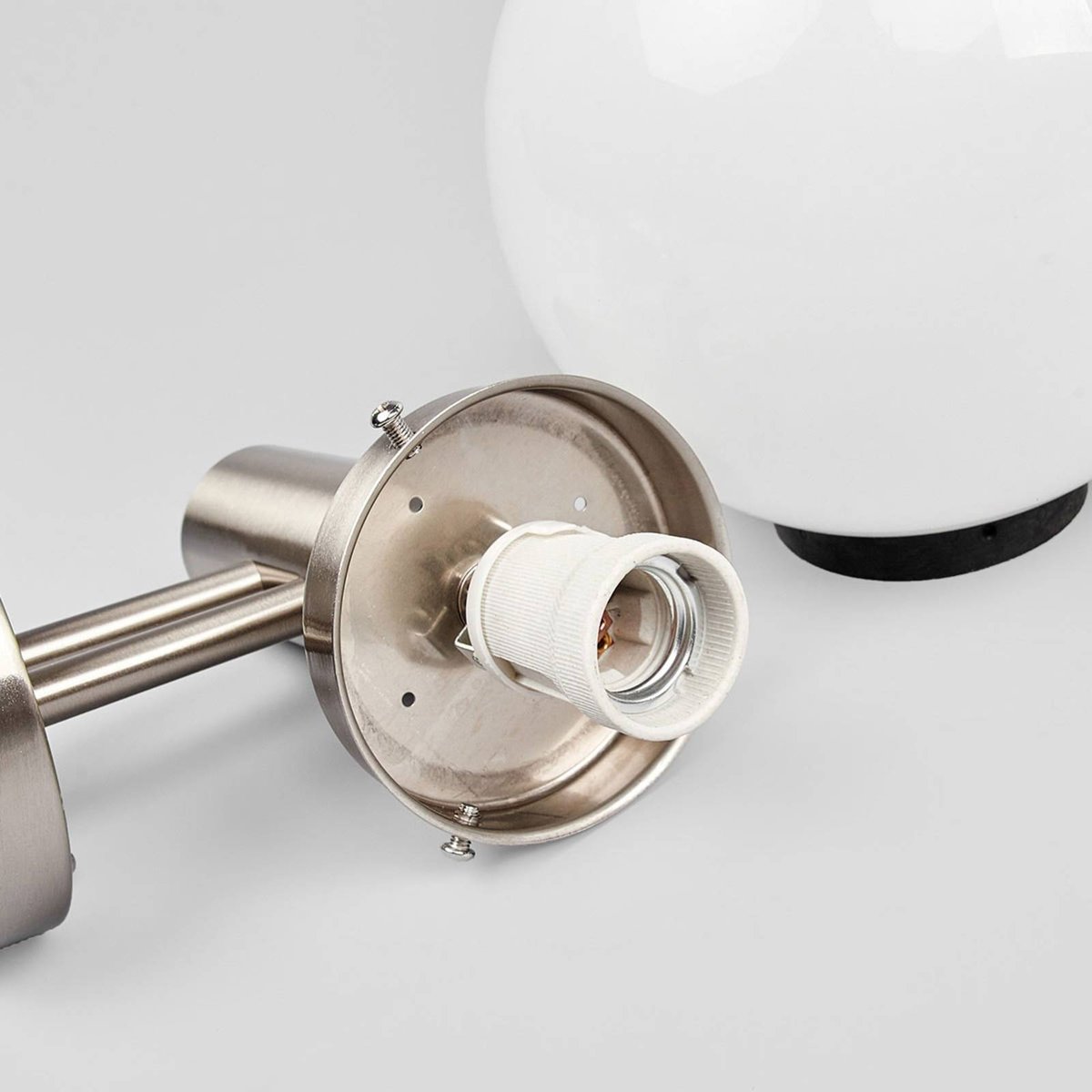 Applique extérieure en inox moderne, Nada acier inoxydable, blanc opale, LINDBY