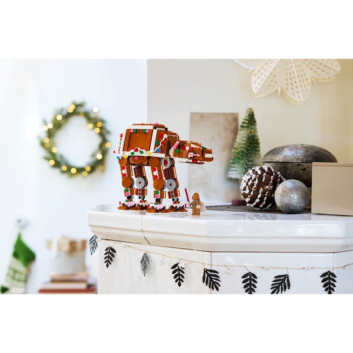 AT-AT™ Walker façon pain d'épices marron, LEGO