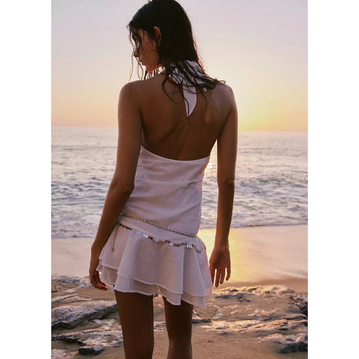 Robe à volants à col halter blanc, MANGO