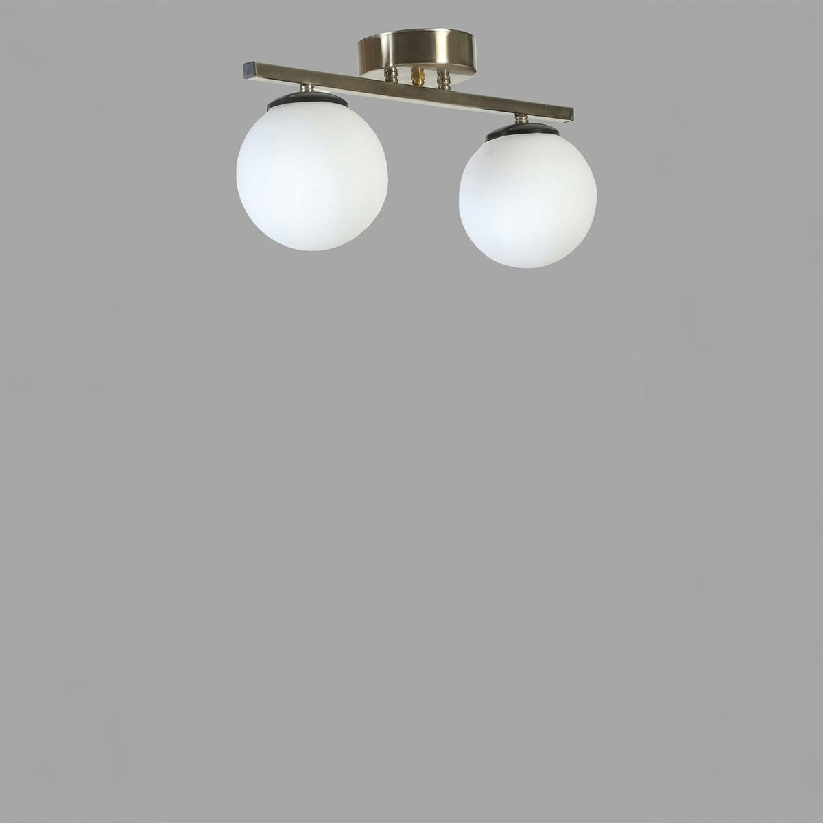 Plafonnier 2 globes en verre SIERRE blanc, PIER IMPORT
