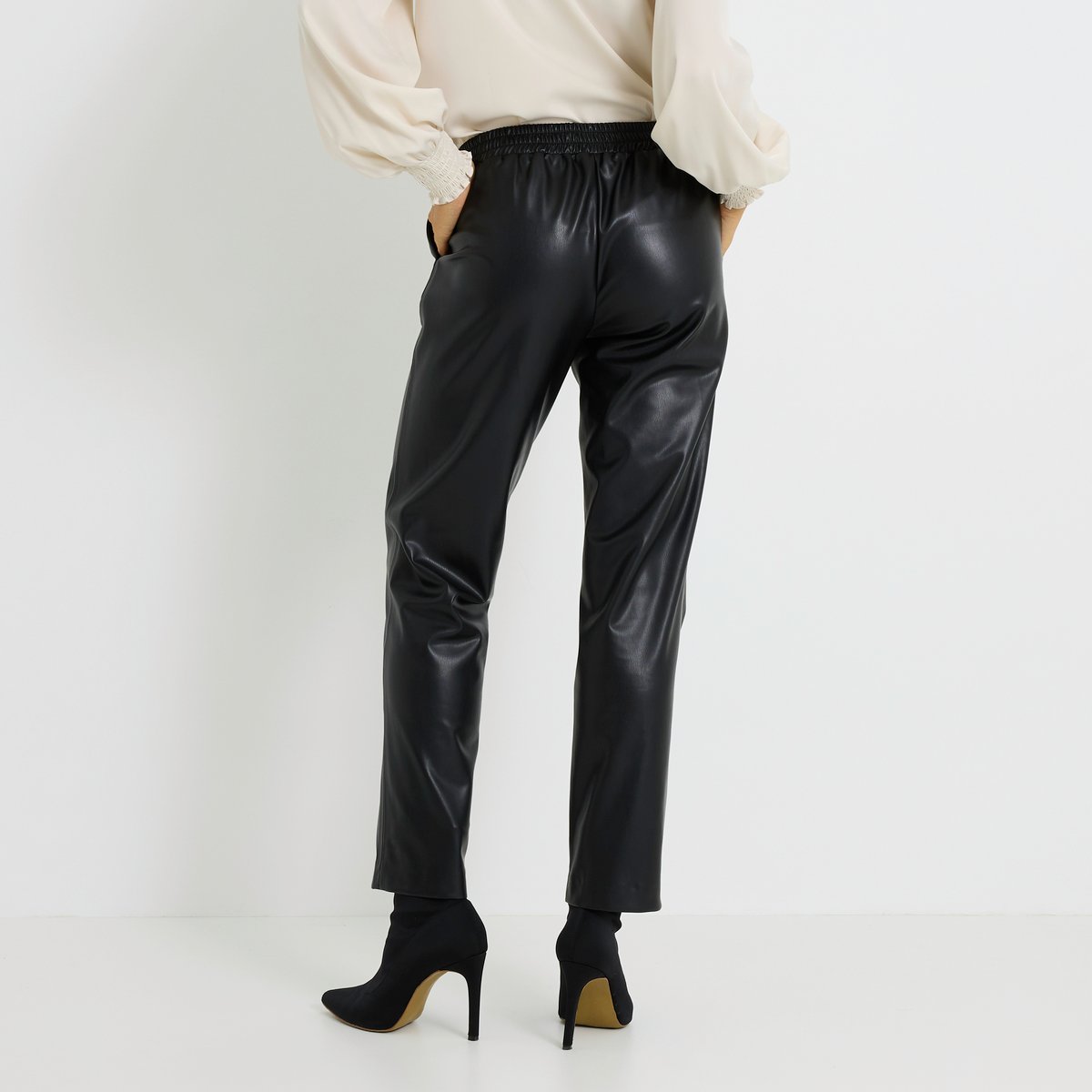 Pantalon en simili noir, GRAIN DE MALICE