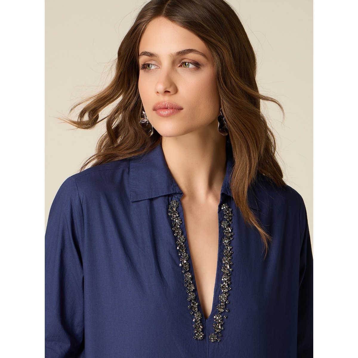 Blouse avec cristaux bleu, OLTRE