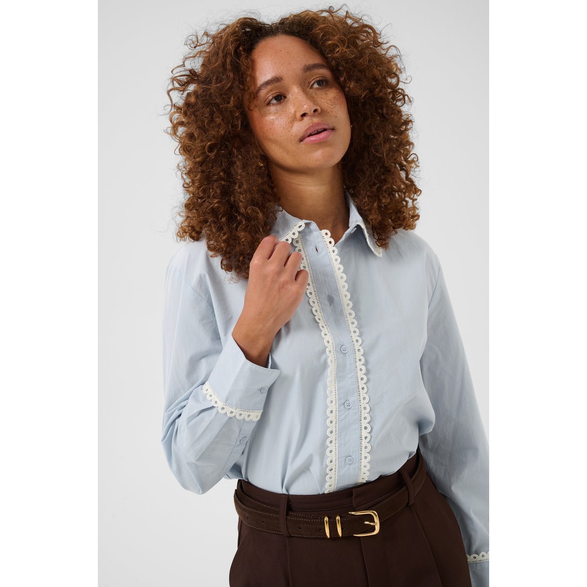 Chemise à manches longues bleu blue fog, KAFFE