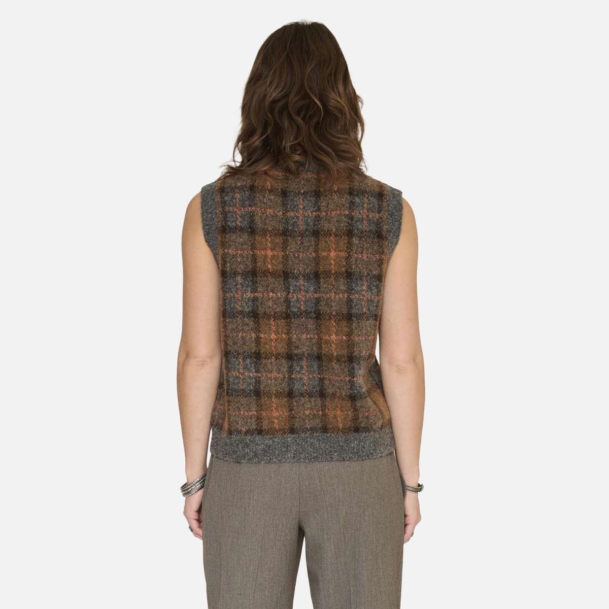 Pull KATARKOL checks, MKT STUDIO