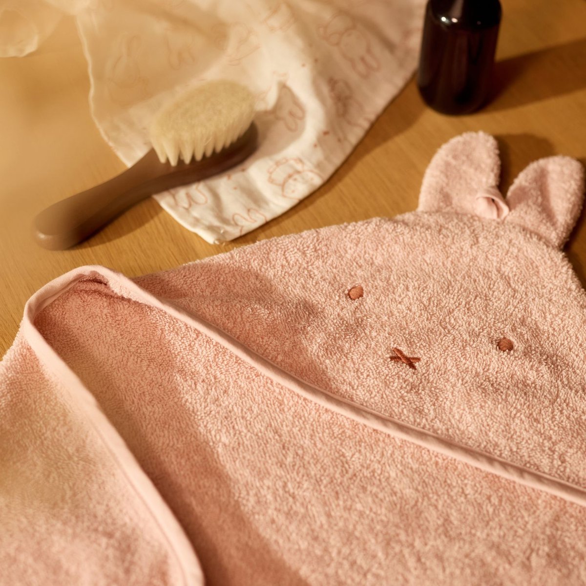 Cape de bain en éponge rose, JOLLEIN