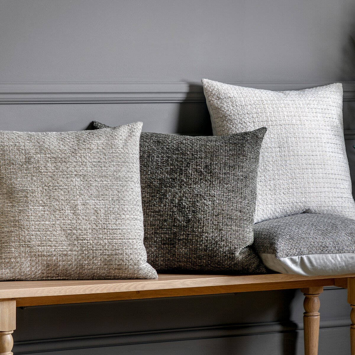 Herringbone Woven Filled Cushion grey, ÉDITÉ