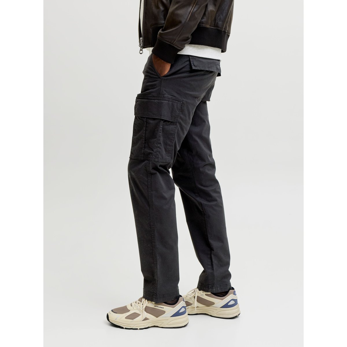 Pantalon Cargo black 1, JACK & JONES