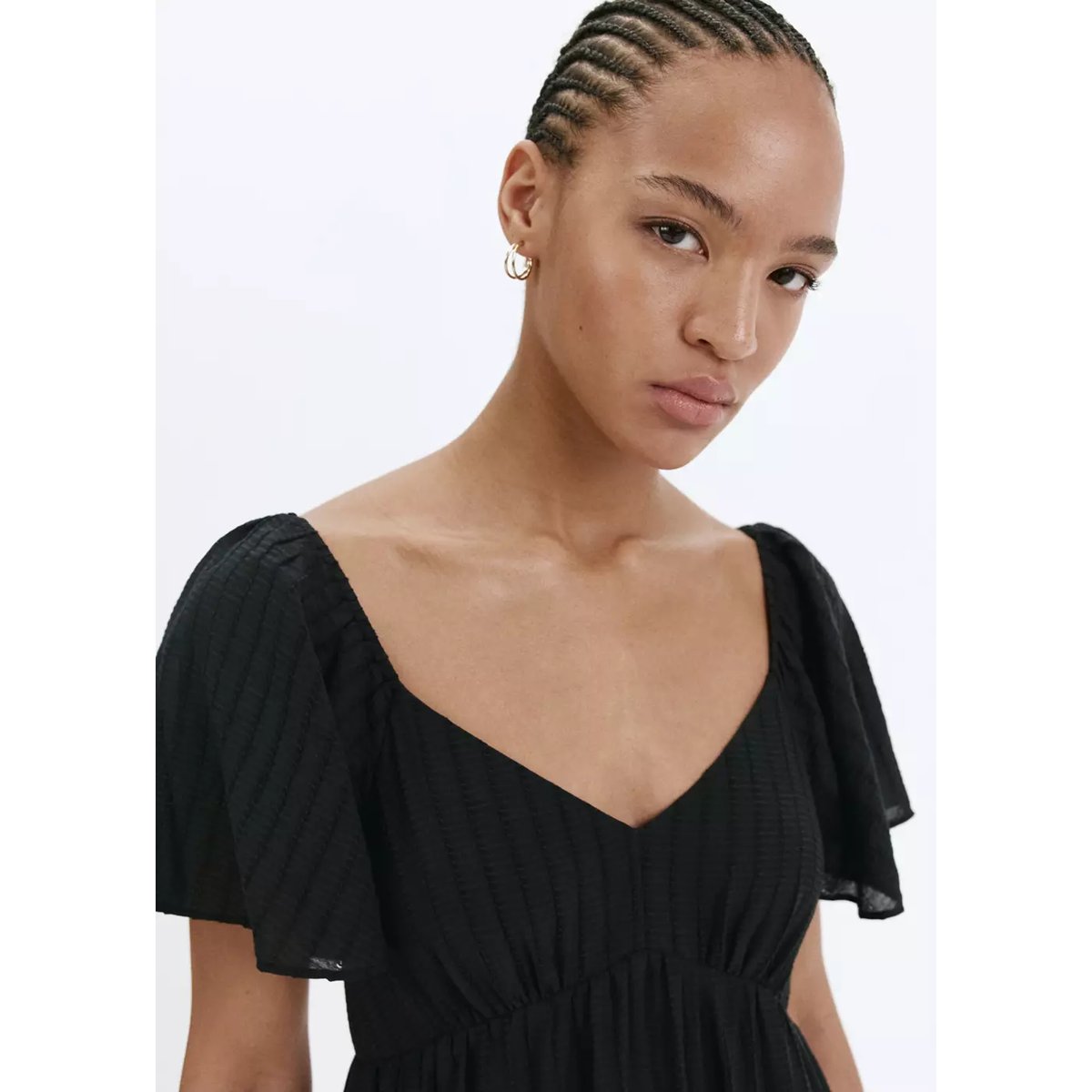 Robe texture avec détail froncé noir, MANGO