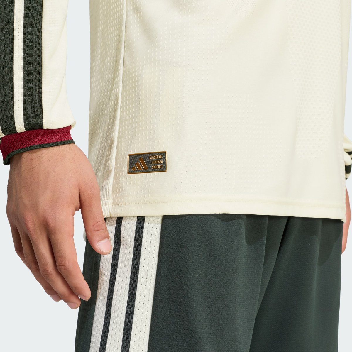 Maillot Manches Longues Third Manchester United 26/27 Authentique Maillot Manches Longues Third Manchester United 26/27 Authentique ivory, adidas Performance