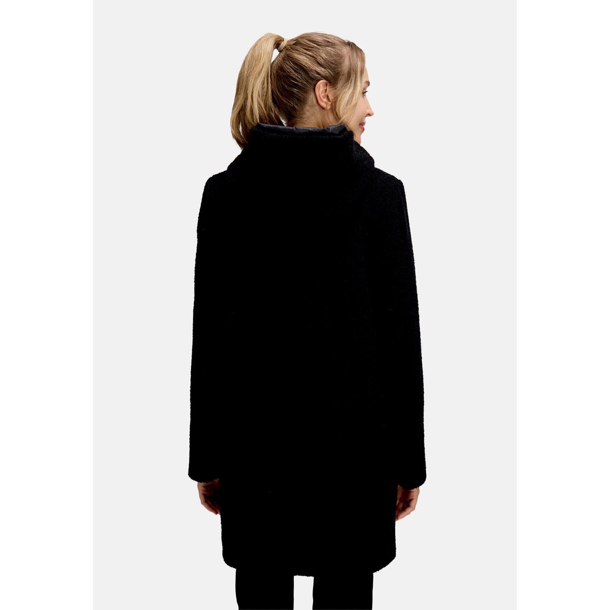Veste en laine à capuche noir, GIL BRET