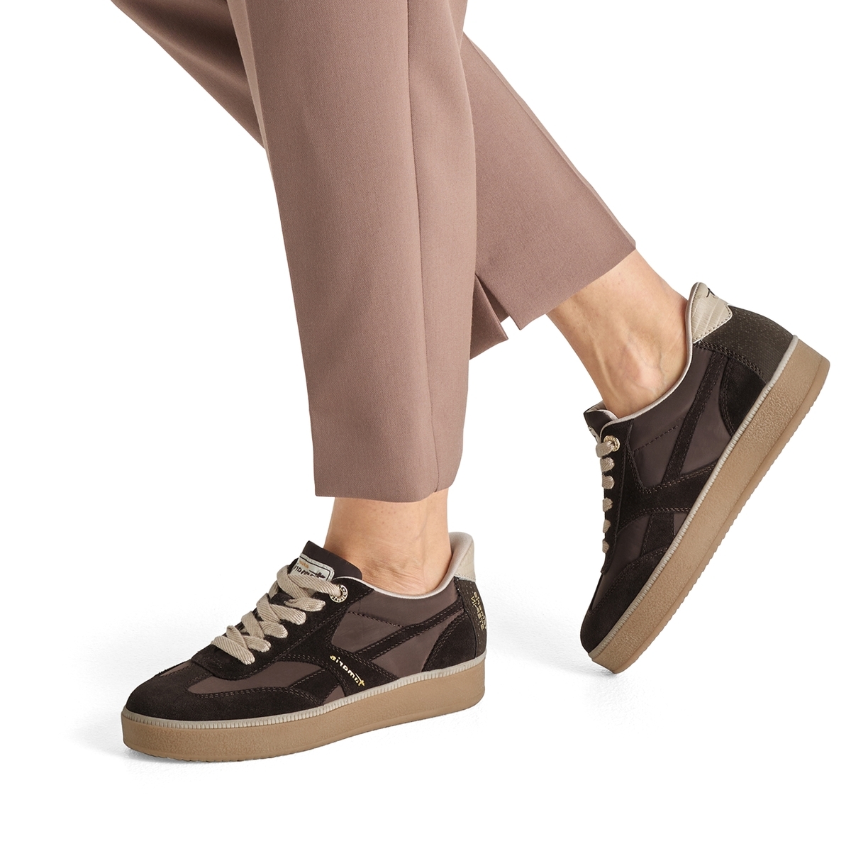 Basket comfort weite marron mocca, TAMARIS