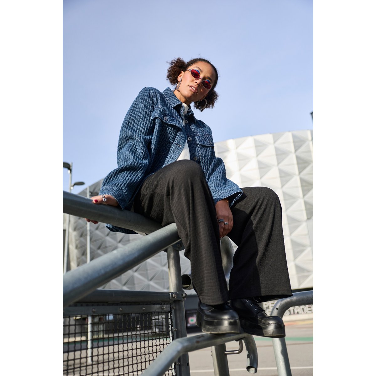 Large veste chemisier à manches longues bleu jean, STUDIO UNTOLD