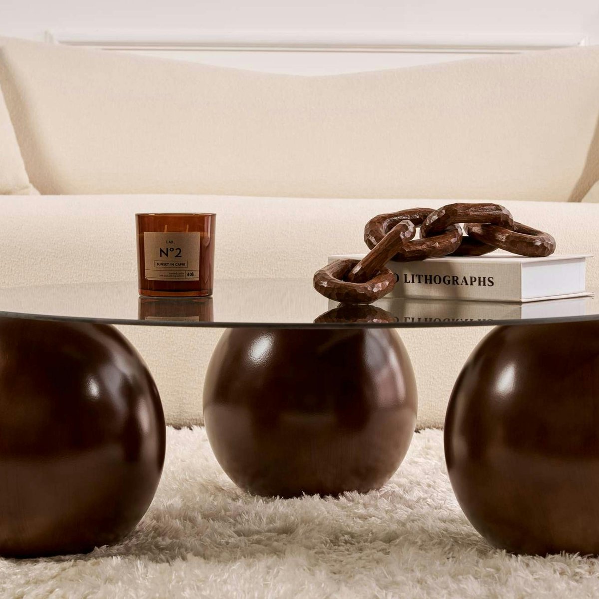 Table basse ronde en verre pieds boules KOCHI verre fumé - pieds marrons, PIER IMPORT
