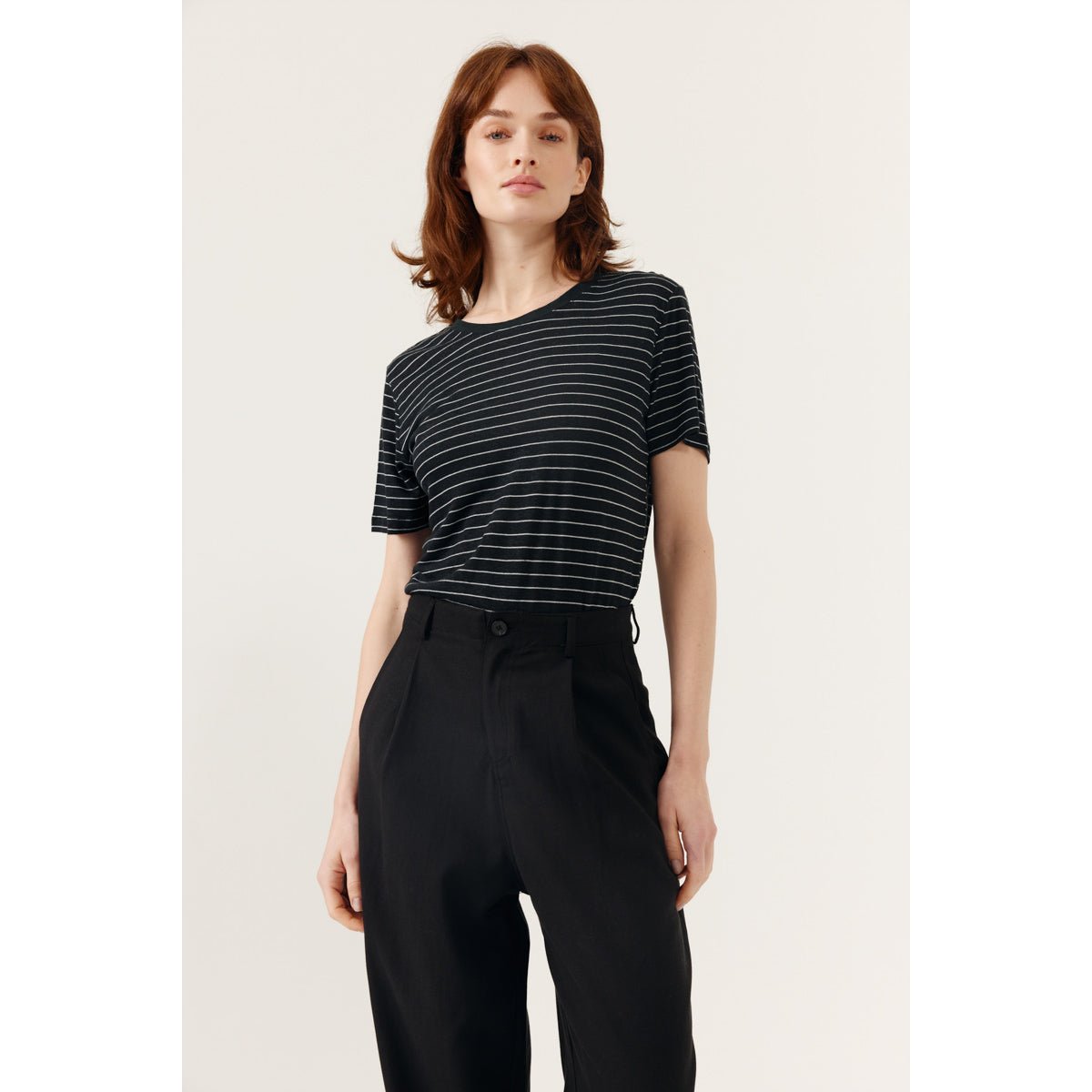 T-shirt à manches courtes col rond Coupe droite LENA black, ARTLOVE