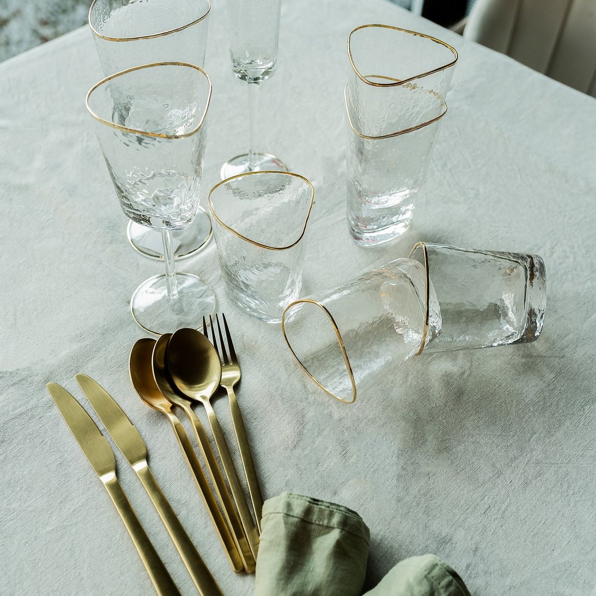 Lot de 4 verres à vin blanc, HOMMAGE transparent, KARE DESIGN
