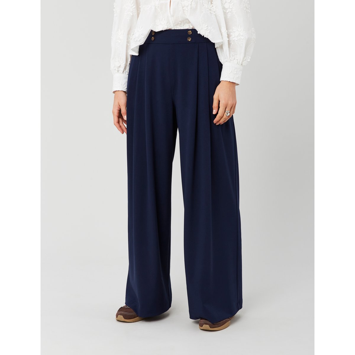Pantalon fluide à pinces bleu foncé, BZB