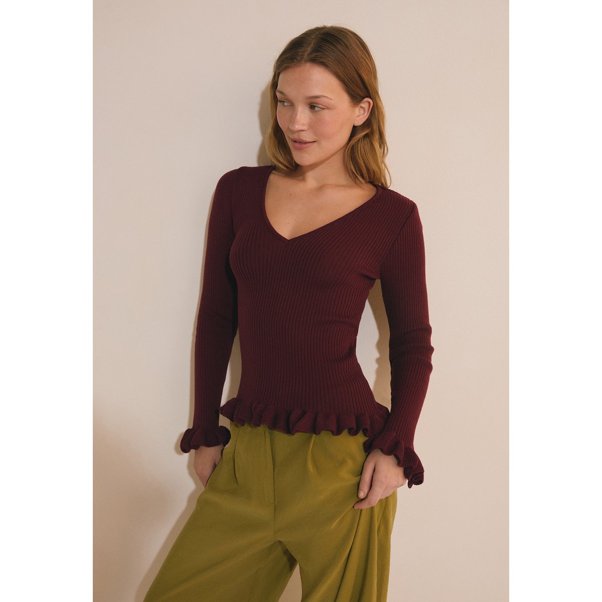 Pull col V avec détails manches A POLANA bordeaux grenat, ETAM