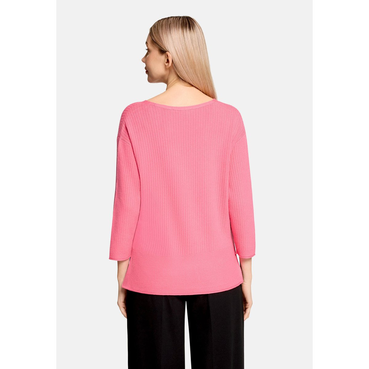 Pull-over en fine maille à encolure en v fruit dove, BETTY BARCLAY