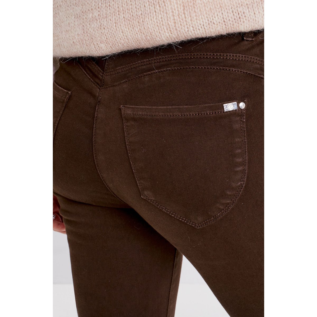 Jean magique ajusté taille standard marron foncé, BREAL