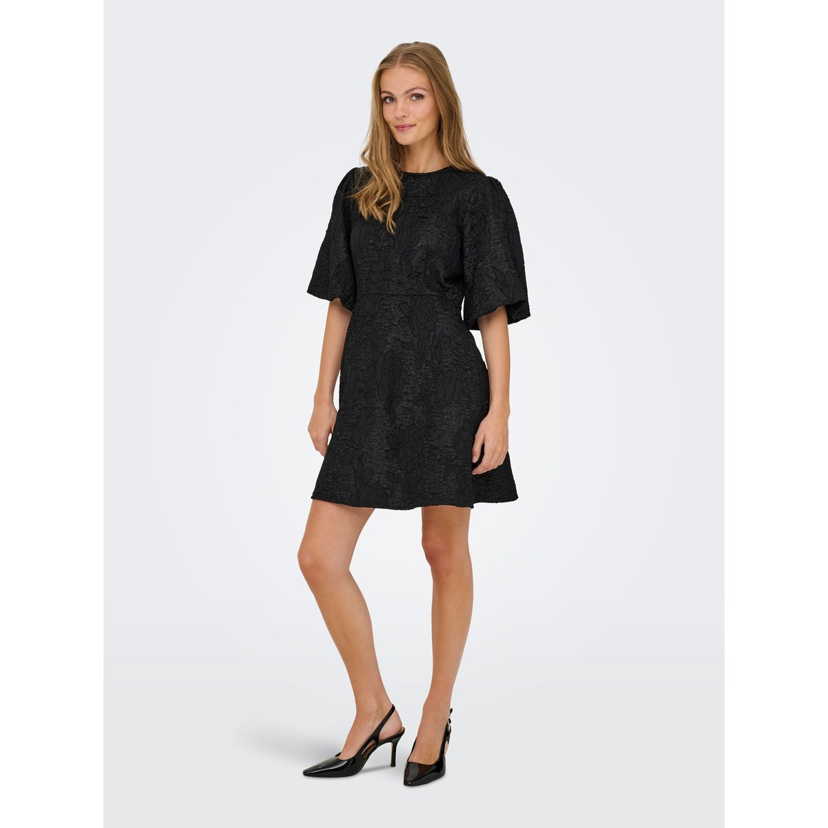 Robe black 1, JDY