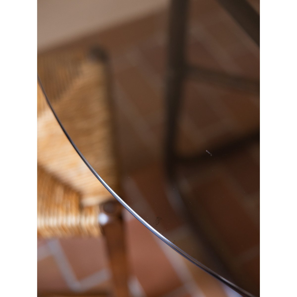 Table à manger originale Romy N°1503 - Bon état bois foncé, DEBONGOUT