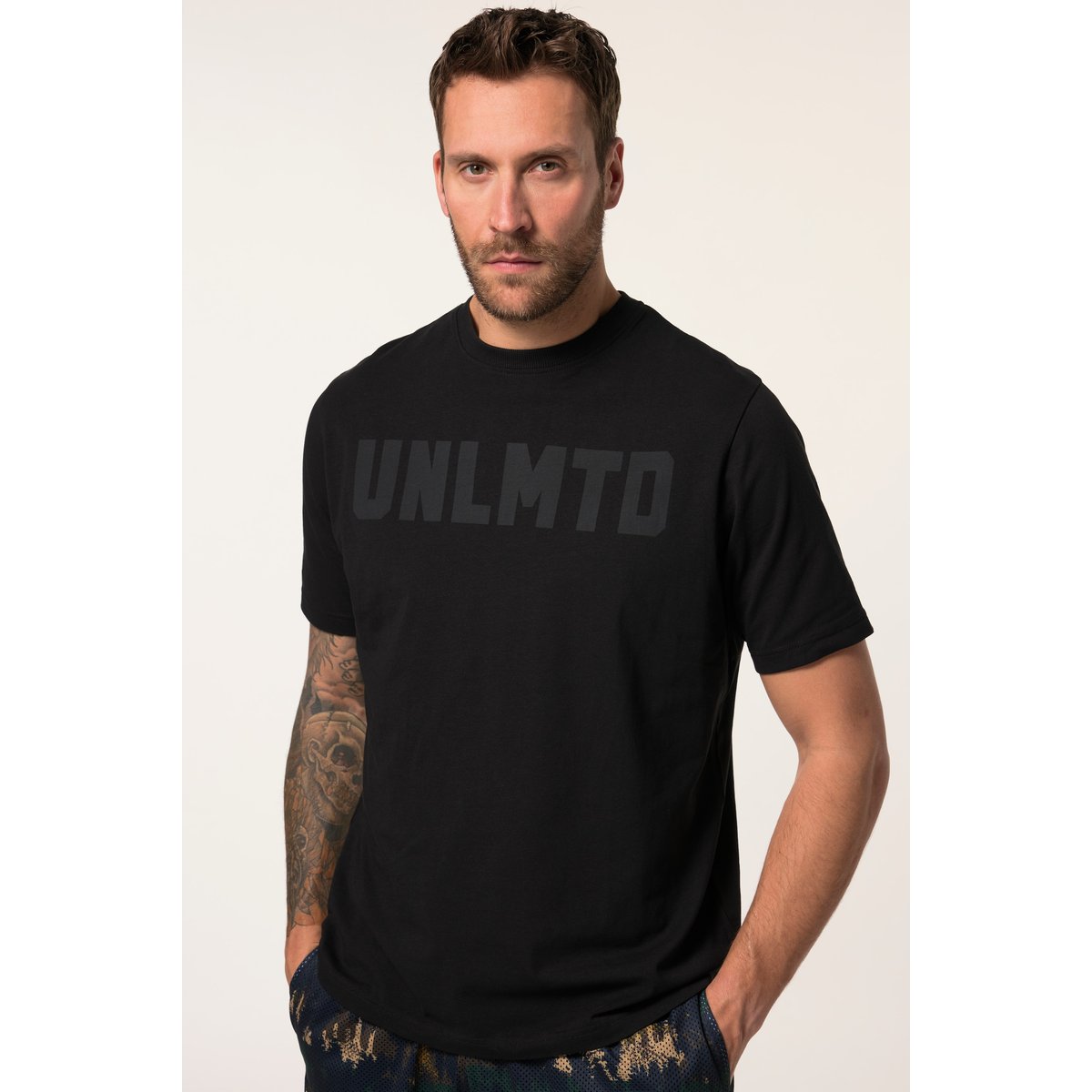T-shirt, manches courtes, collection Fitness noir, JP1880