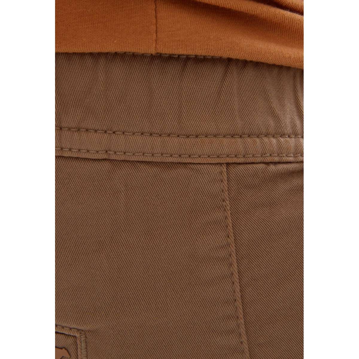 Bermuda battle beige, MISE AU GREEN