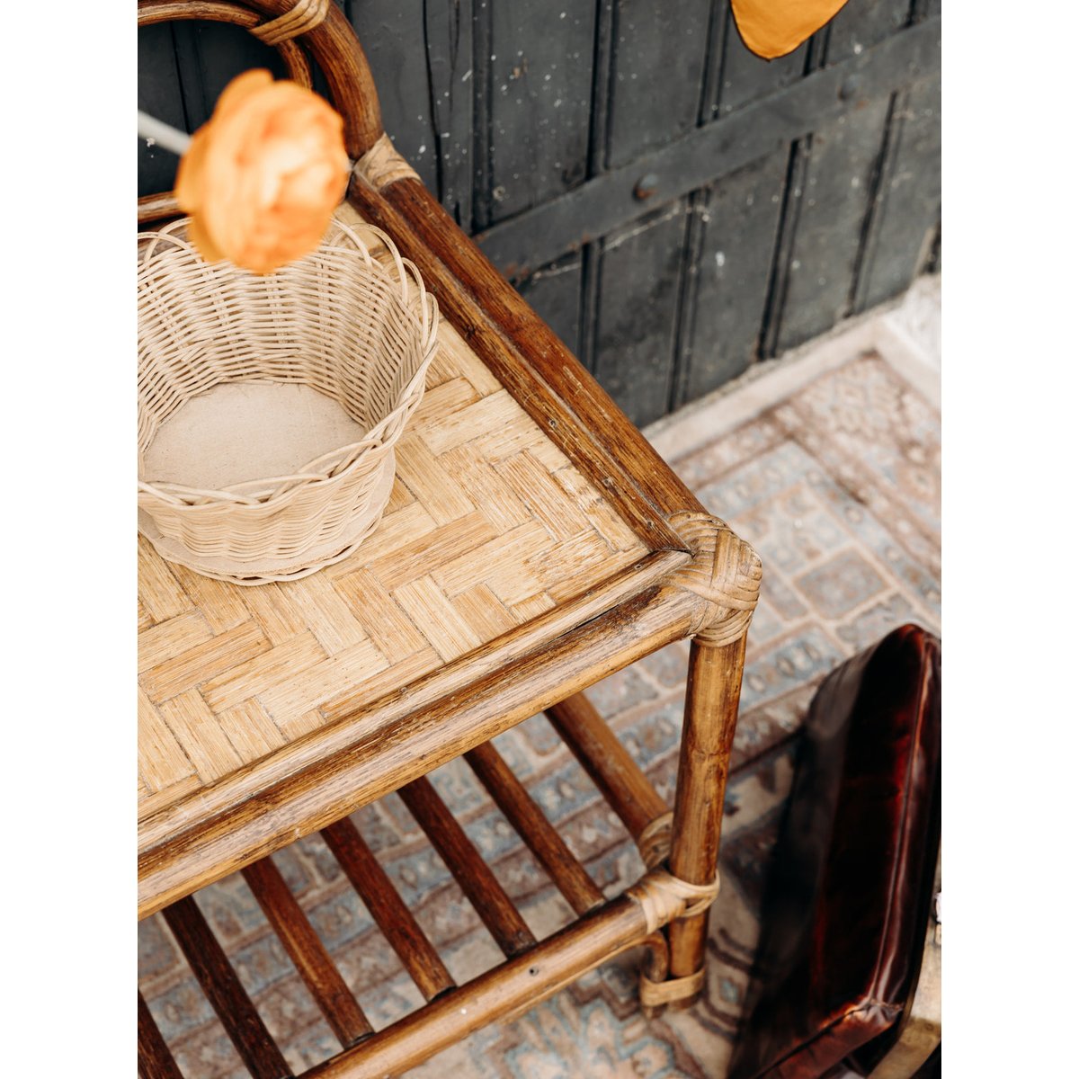 Table de chevet en rotin Odile N°517 - Bon état bois, DEBONGOUT
