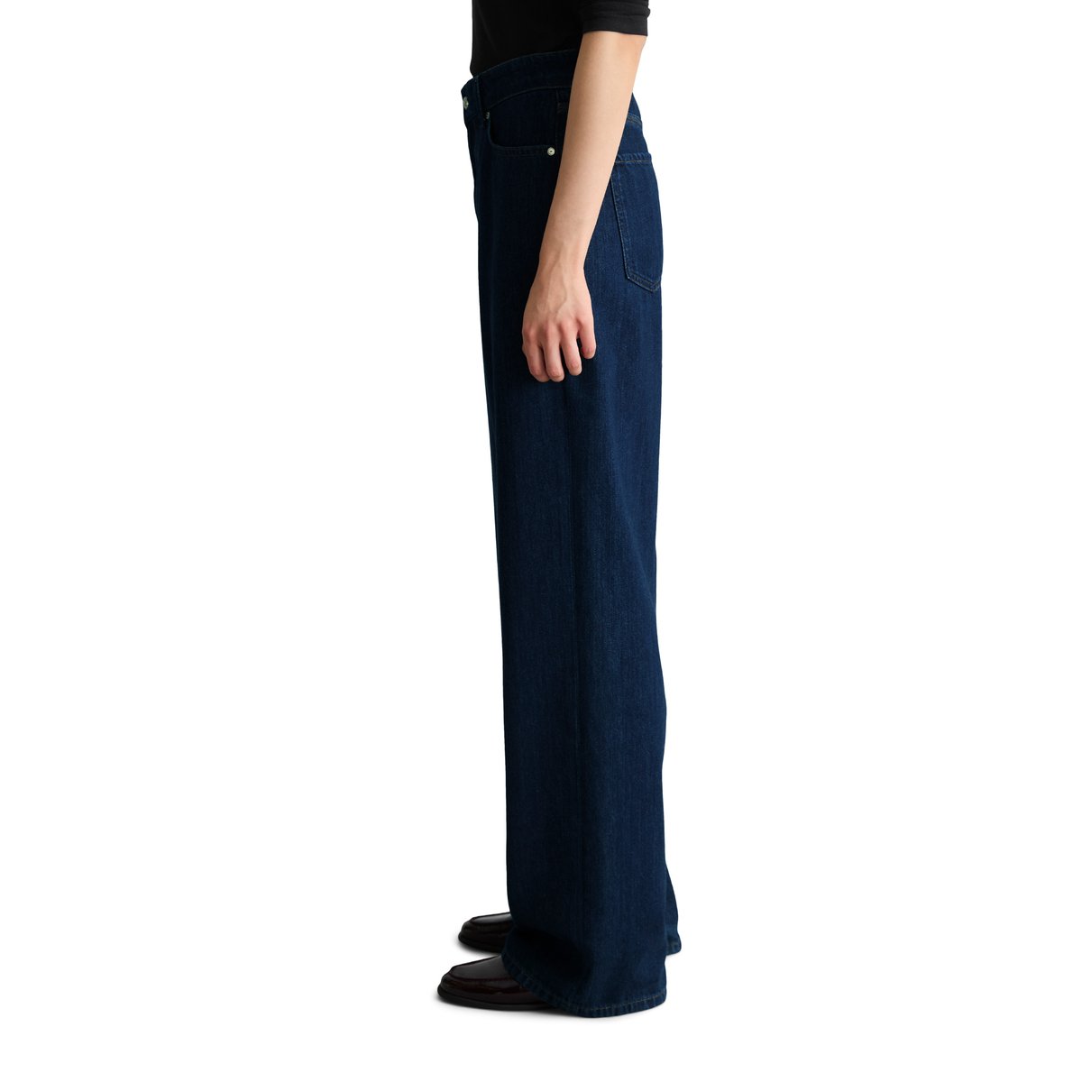 Jeans modèle Tomke wide réalisé avec Orange Fiber bleu, MARC O’POLO DENIM